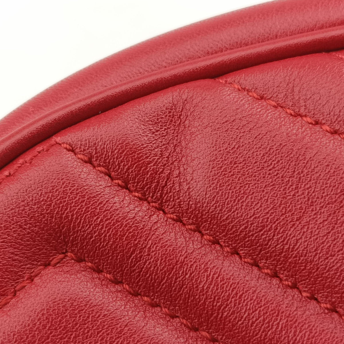 Pre-owned Gucci GG Marmont Red Leather 476434 bum bag/waist bag | stylenewstar