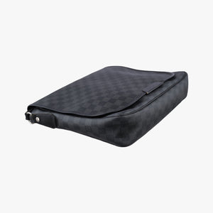 Pre-owned Louis Vuitton DANIEL MM Noir Damier GRAPHITE N58029 shoulderbag | stylenewstar