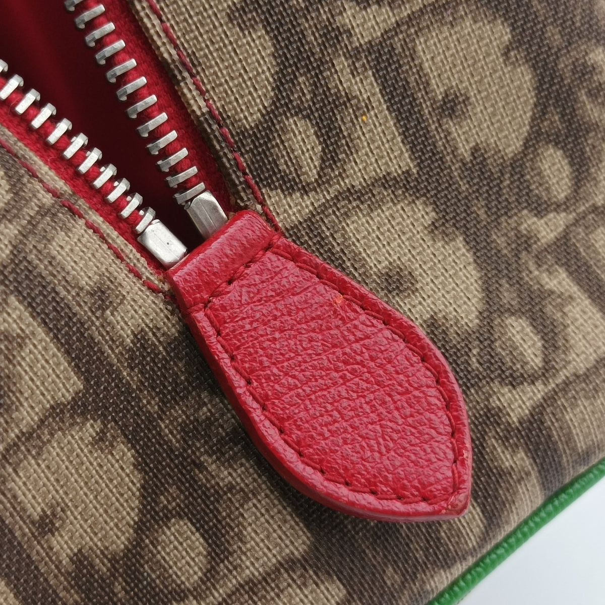 Secondhand Christian Dior Rasta Brown x Multicolor PVC-coated canvas x leather  handbag | stylenewstar