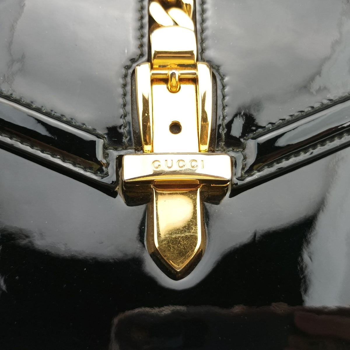 Pre-owned Gucci Sylvie 1969 Black Patent 589479 handbag | stylenewstar