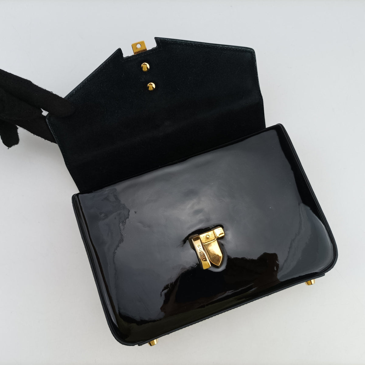 Pre-owned Gucci Sylvie 1969 Black Patent 589479 handbag | stylenewstar