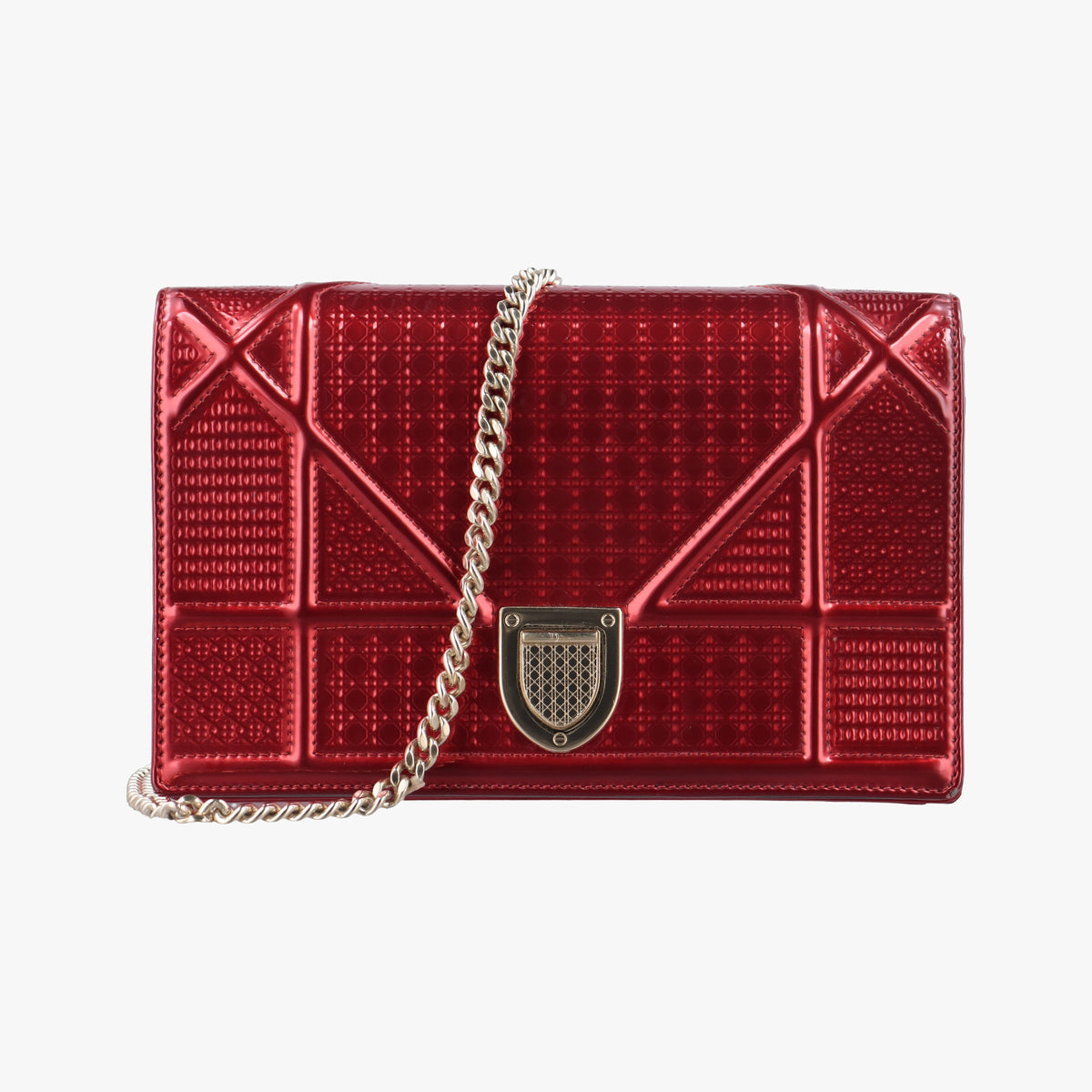 Secondhand Christian Dior DIORAMA Red Enamel  shoulderbag | stylenewstar