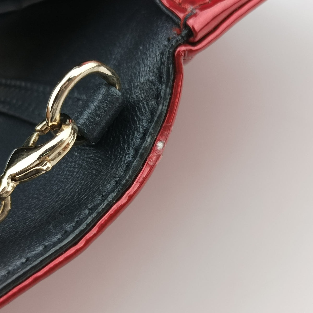 Secondhand Christian Dior DIORAMA Red Enamel  shoulderbag | stylenewstar