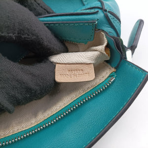 Pre-owned Loewe Puzzle Green Leather  shoulderbag | stylenewstar