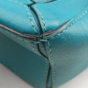 Pre-owned Loewe Puzzle Green Leather  shoulderbag | stylenewstar