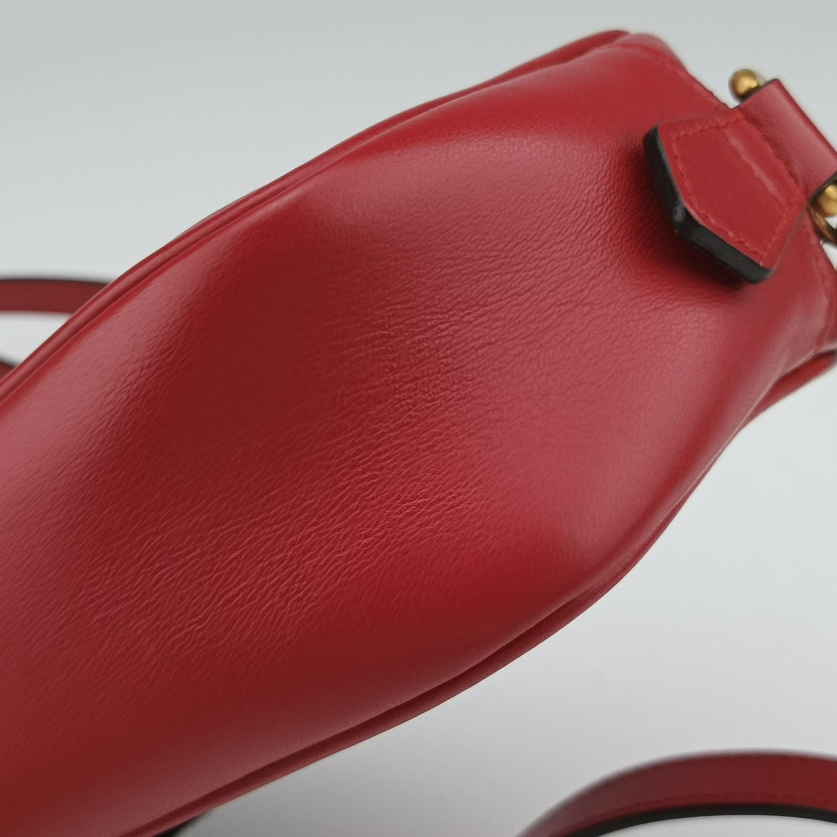 Pre-owned Gucci GG Marmont Red Leather 448065 shoulderbag | stylenewstar