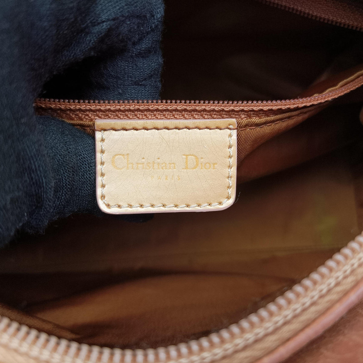 Pre-owned Christian Dior Lady Dior Camel Suede × Patent  shoulderbag | stylenewstar