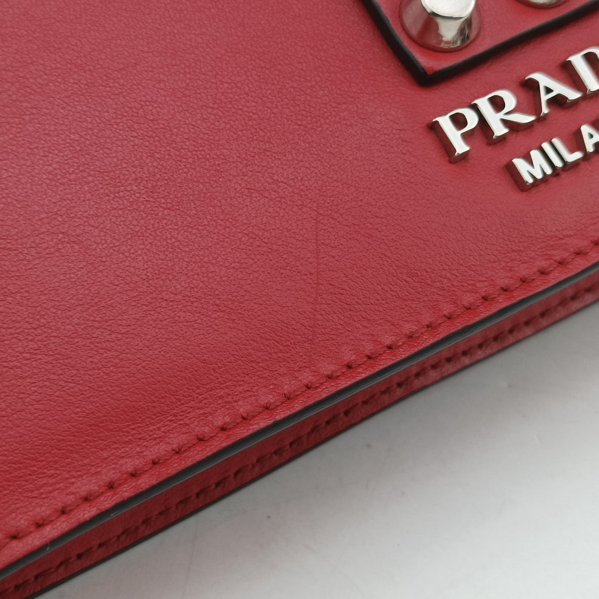 Pre-owned Prada Electra Studded Red Leather 1BD120 shoulderbag | stylenewstar
