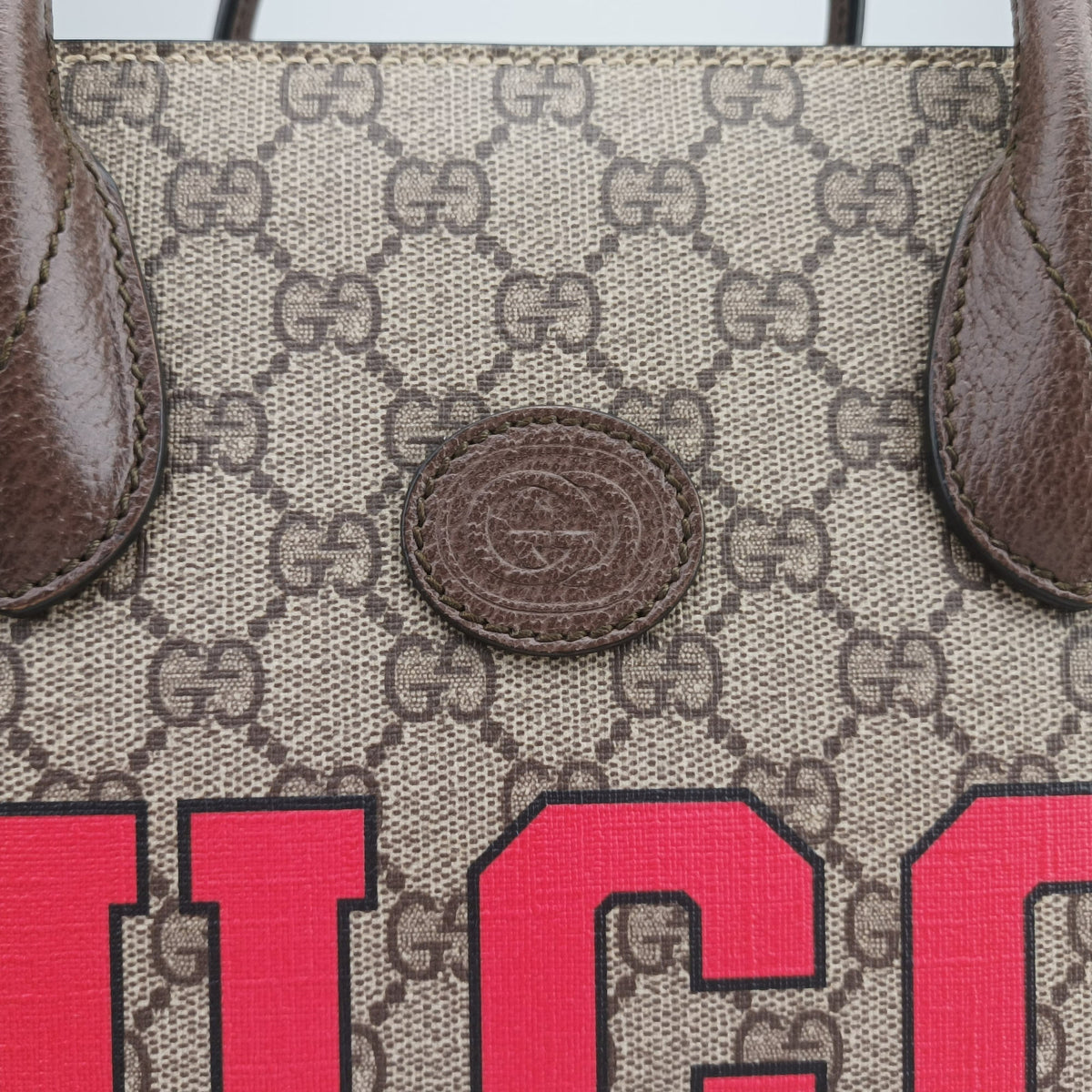 Pre-owned Gucci Interlocking G Tiger Beige×Brown PVC coated canvas×Leather 659983 shoulderbag | stylenewstar