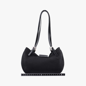 Pre-owned Fendi croissants Black cloth 26724 shoulderbag | stylenewstar