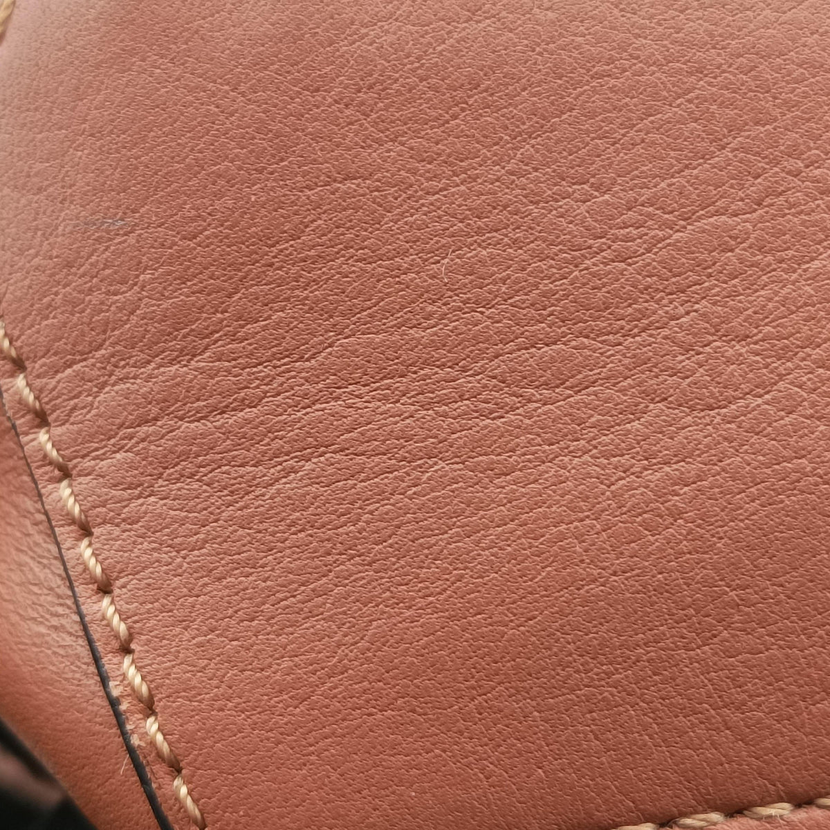 Pre-owned Loewe Puzzle Brown Leather  shoulderbag | stylenewstar