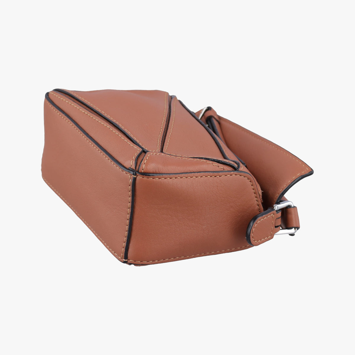 Pre-owned Loewe Puzzle Brown Leather  shoulderbag | stylenewstar