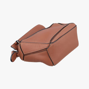 Pre-owned Loewe Puzzle Brown Leather  shoulderbag | stylenewstar