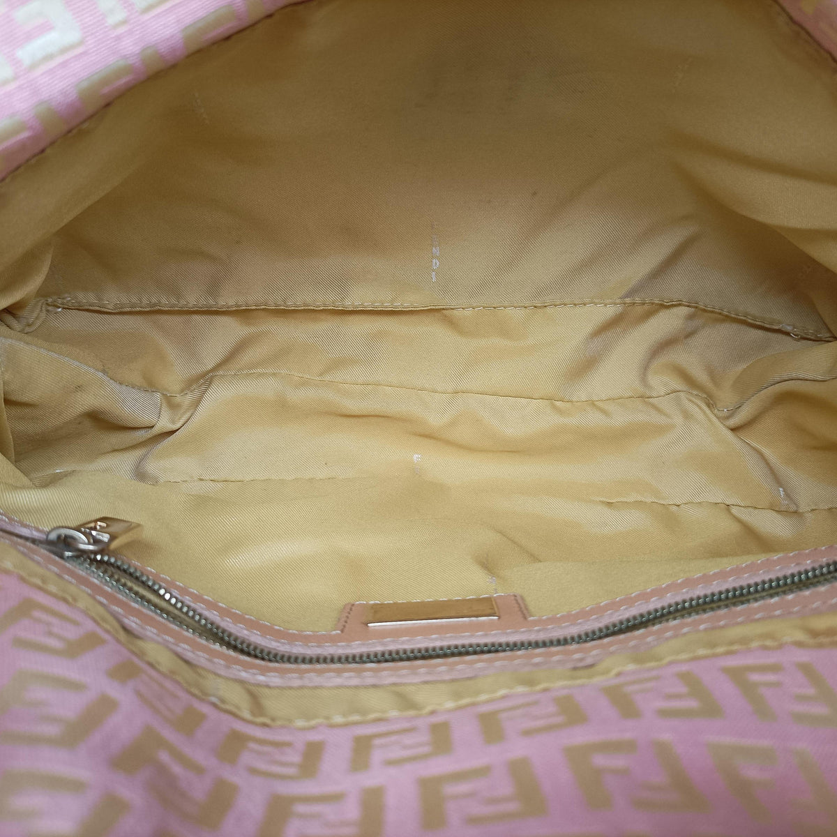 Secondhand Fendi Zucchino Baguette Pink Canvas×Leather 8BR002 shoulderbag | stylenewstar