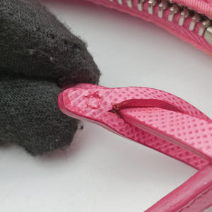 Secondhand Prada Re-Edition 2005 Hobo Pink Nylon×leather 1NE515 handbag | stylenewstar