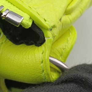 Vintage Balenciaga Le Cagole Green lambskin  shoulderbag | stylenewstar