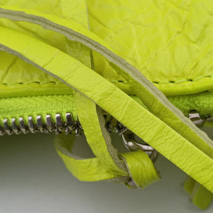 Vintage Balenciaga Le Cagole Green lambskin  shoulderbag | stylenewstar