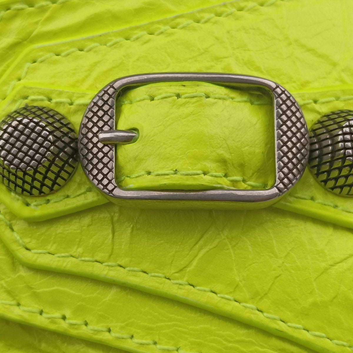 Vintage Balenciaga Le Cagole Green lambskin  shoulderbag | stylenewstar
