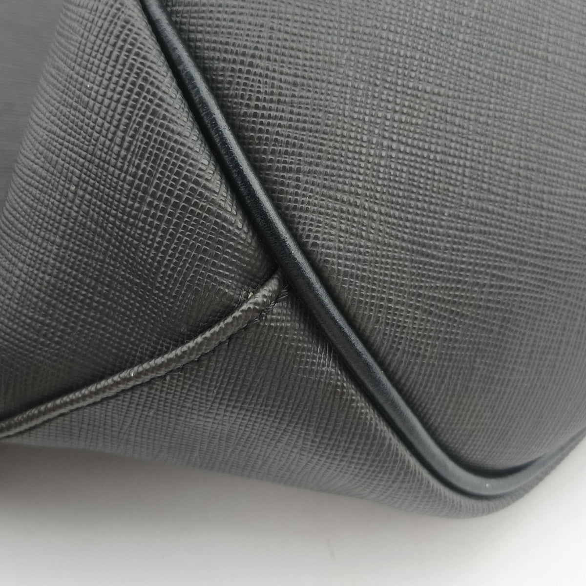 Secondhand Givenchy Bambi Print Antigona tote Black Leather  handbag | stylenewstar