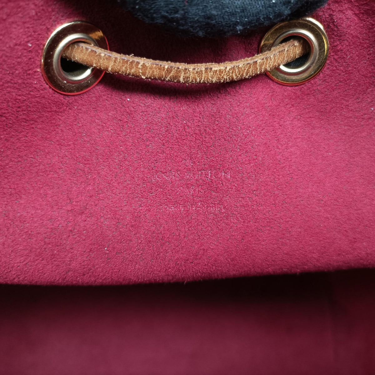 Pre-owned Louis Vuitton Petit NOe white Monogram Multicolor M42229 shoulderbag | stylenewstar