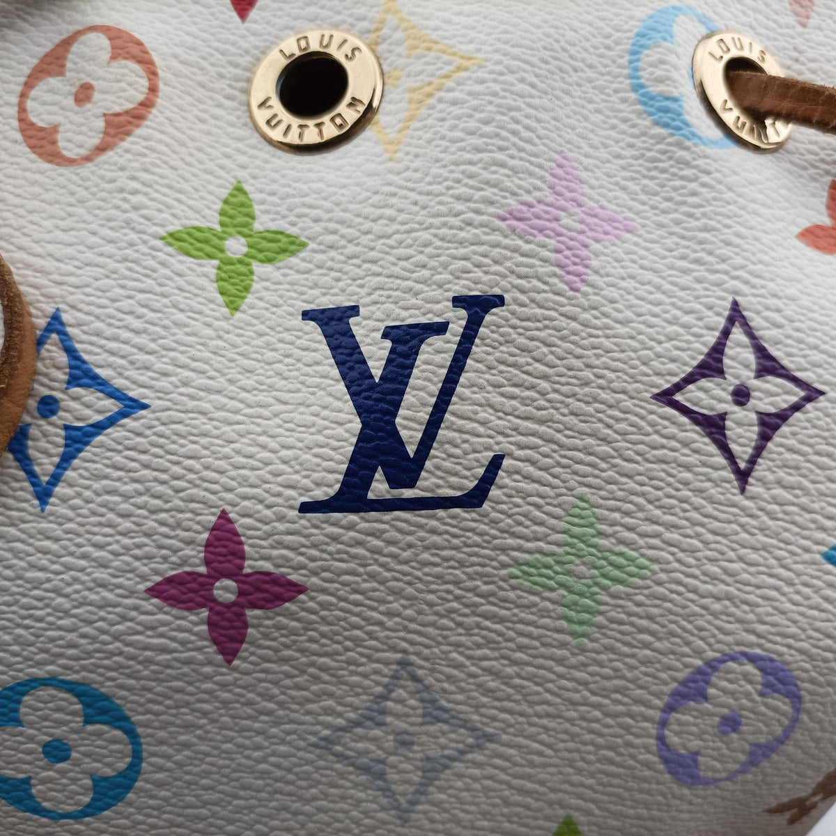 Pre-owned Louis Vuitton Petit NOe white Monogram Multicolor M42229 shoulderbag | stylenewstar