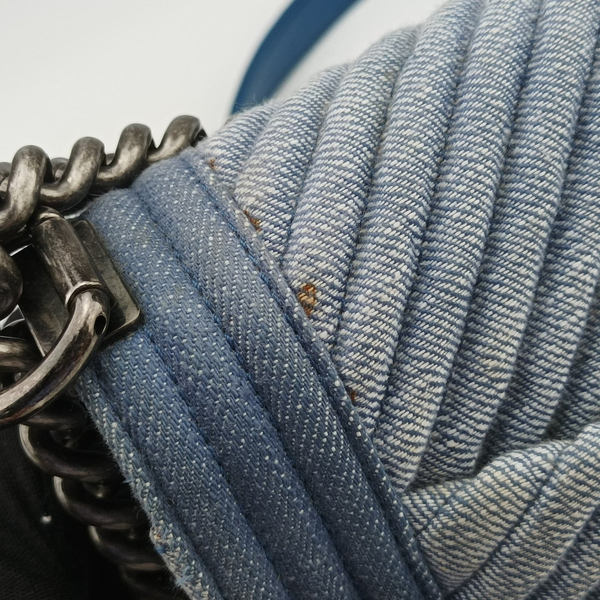Pre-owned Chanel BOY CHANEL Blue Denim A67086 shoulderbag | stylenewstar