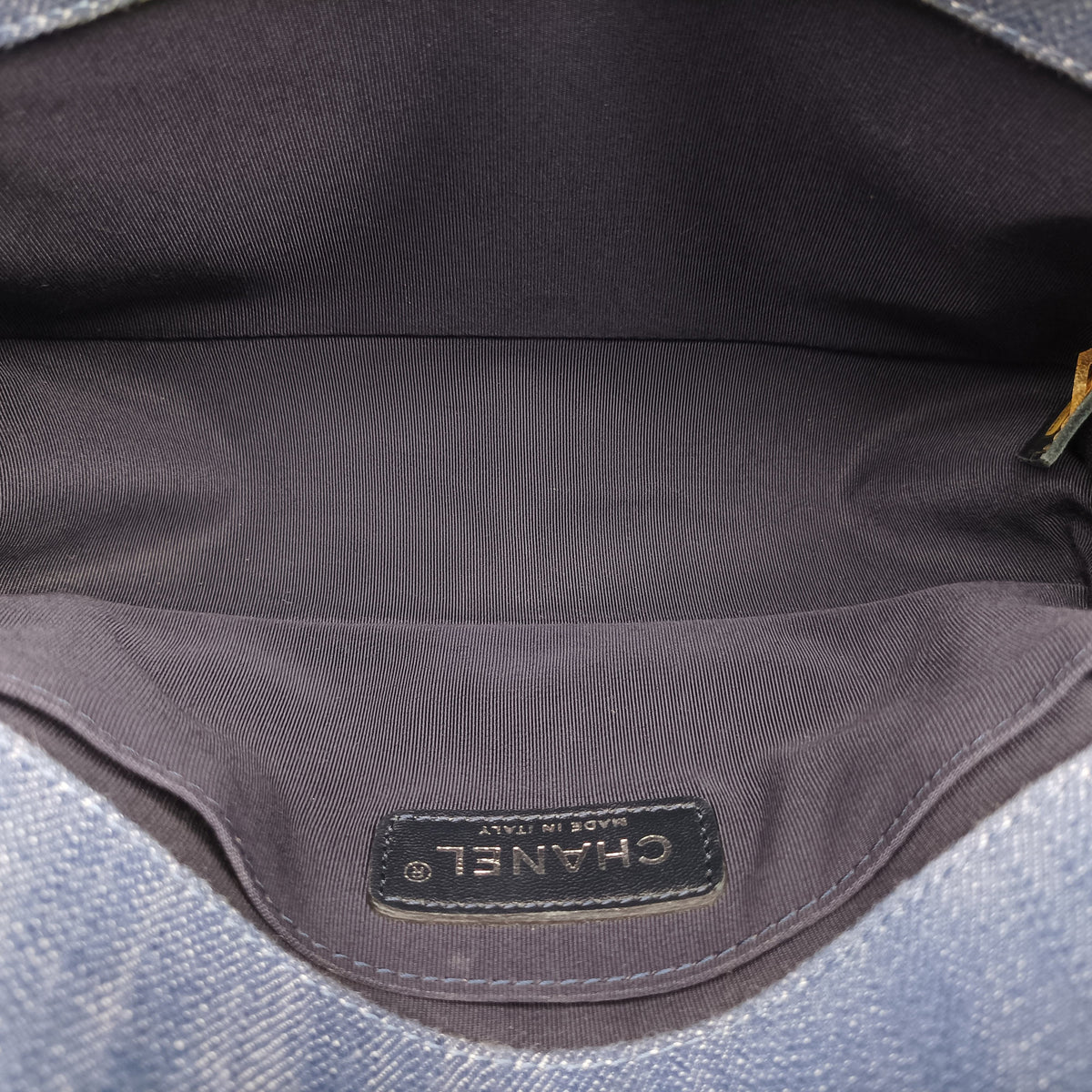 Pre-owned Chanel BOY CHANEL Blue Denim A67086 shoulderbag | stylenewstar