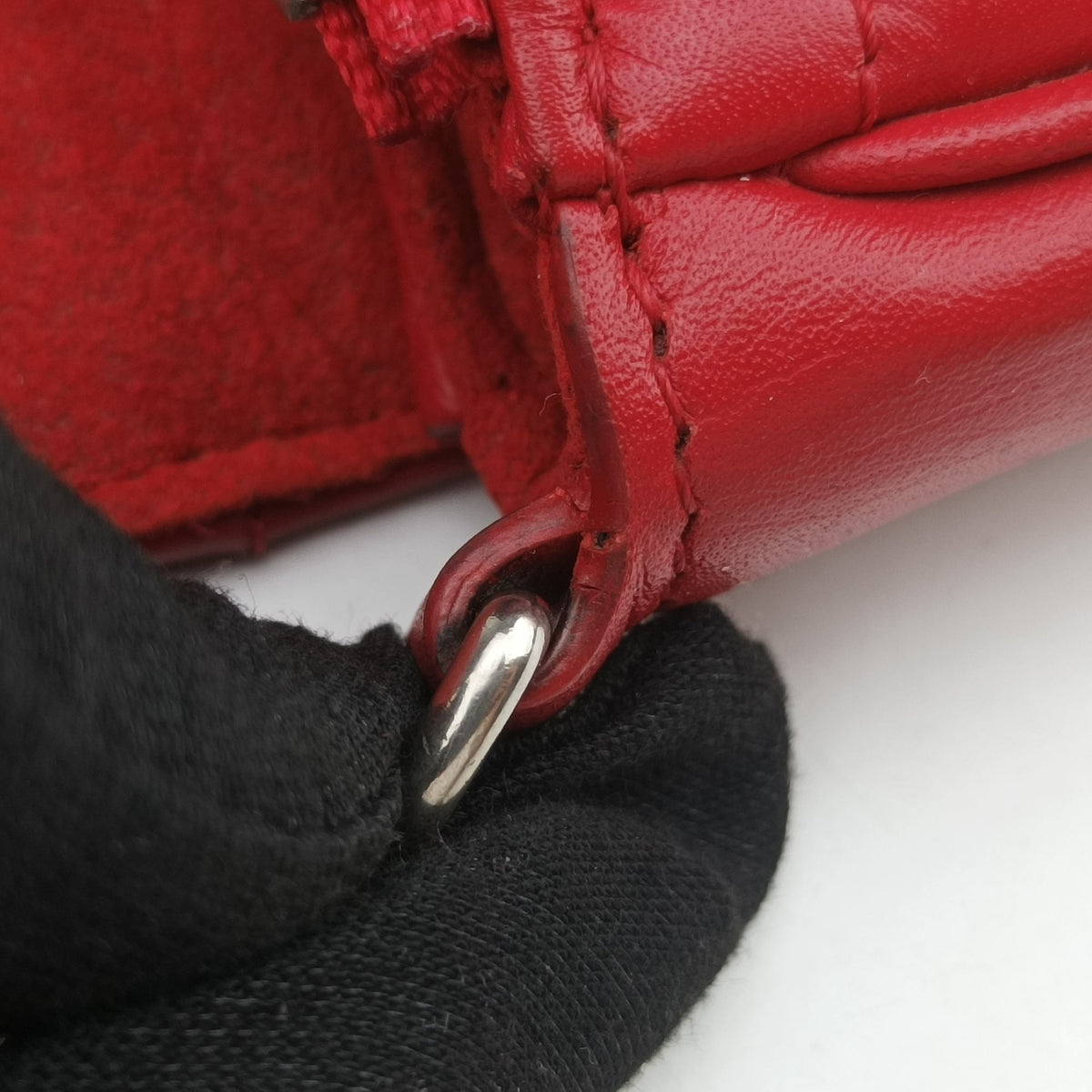 Pre-owned Louis Vuitton New Wave Chain Pochette ECARLATE Leather M63956 shoulderbag | stylenewstar