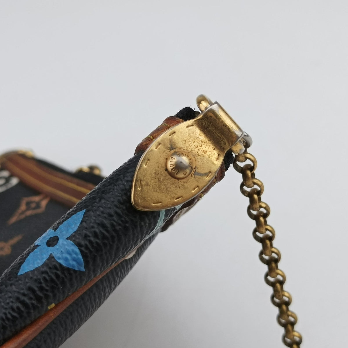 Vintage Louis Vuitton Pochette Mira MM Noir Monogram Multicolor M60097 handbag | stylenewstar