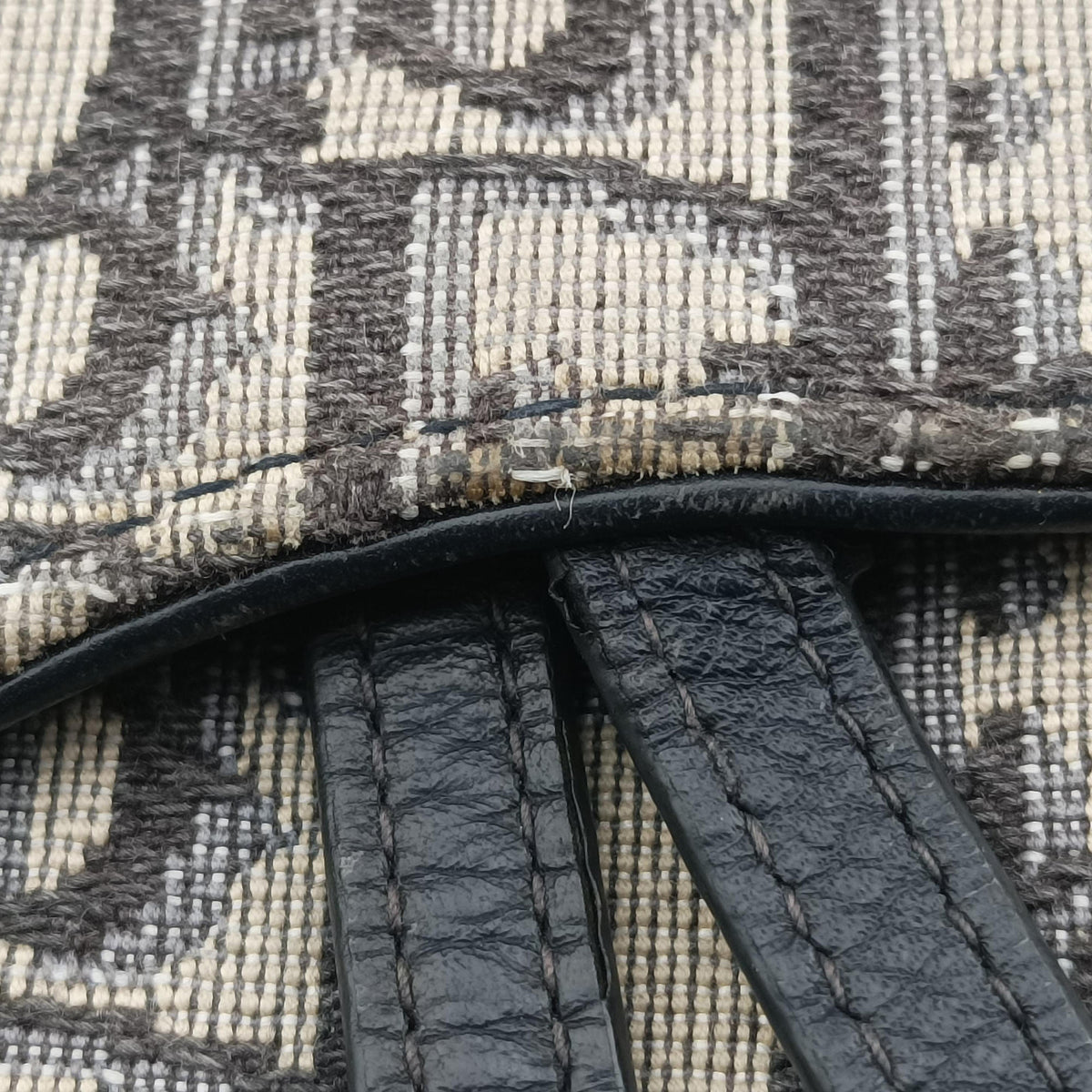 Secondhand Christian Dior Saddle Navy×Gray jacquard×Leather  shoulderbag | stylenewstar