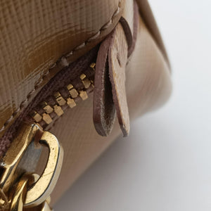 Vintage Prada Promenade Beige Patent SAFFIANO Leather BN2558 handbag | stylenewstar