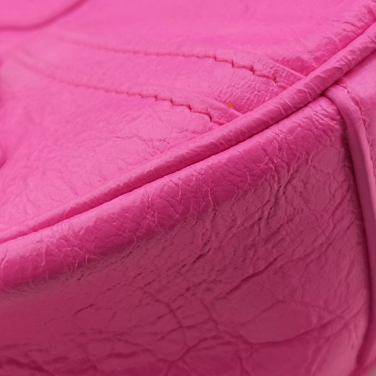 Pre-owned Balenciaga Le Cagole Pink lambskin  shoulderbag | stylenewstar