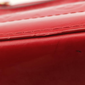 Secondhand Louis Vuitton Alma PM pomme d'amour Vernis M90096 handbag | stylenewstar
