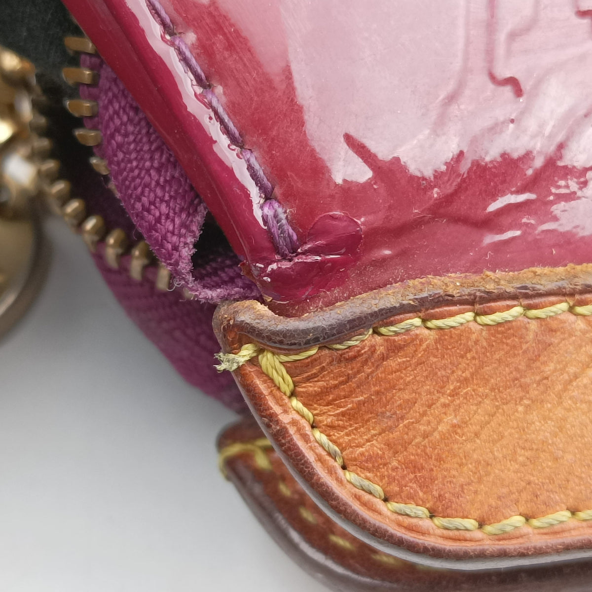Pre-owned Louis Vuitton Brea MM ROUGE FAUVISTE Vernis M91690 shoulderbag | stylenewstar