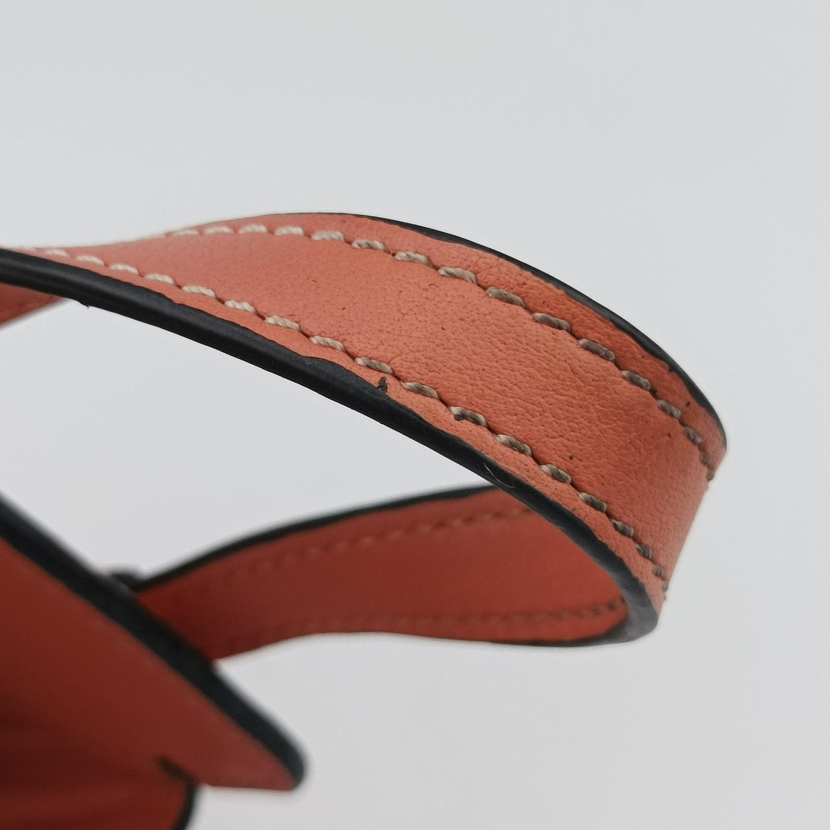 Pre-owned Loewe Hammock orange Leather  shoulderbag | stylenewstar