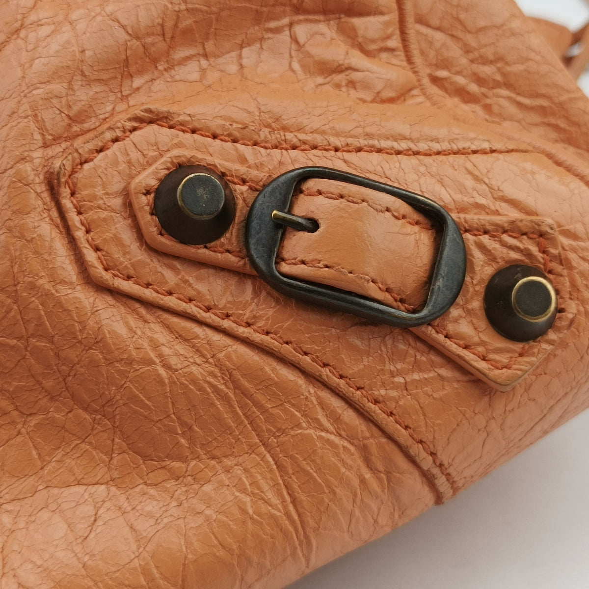 Pre-owned Balenciaga The Velo Orange lambskin  shoulderbag | stylenewstar