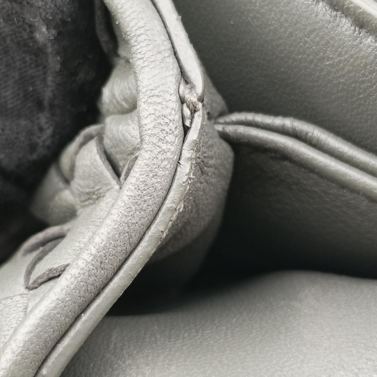 Pre-owned Bottega Veneta Intrecciato Olimpia Grey lambskin  shoulderbag | stylenewstar