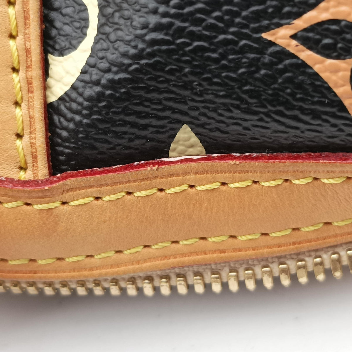 Pre-owned Louis Vuitton COURTNEY MM Noir Monogram Multicolor M45642 handbag | stylenewstar