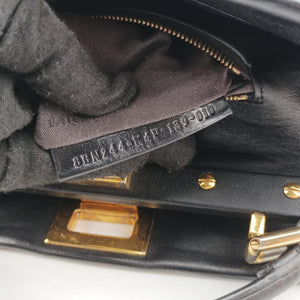 Vintage Fendi PEEKABOO Black Leather 8BN244 shoulderbag | stylenewstar