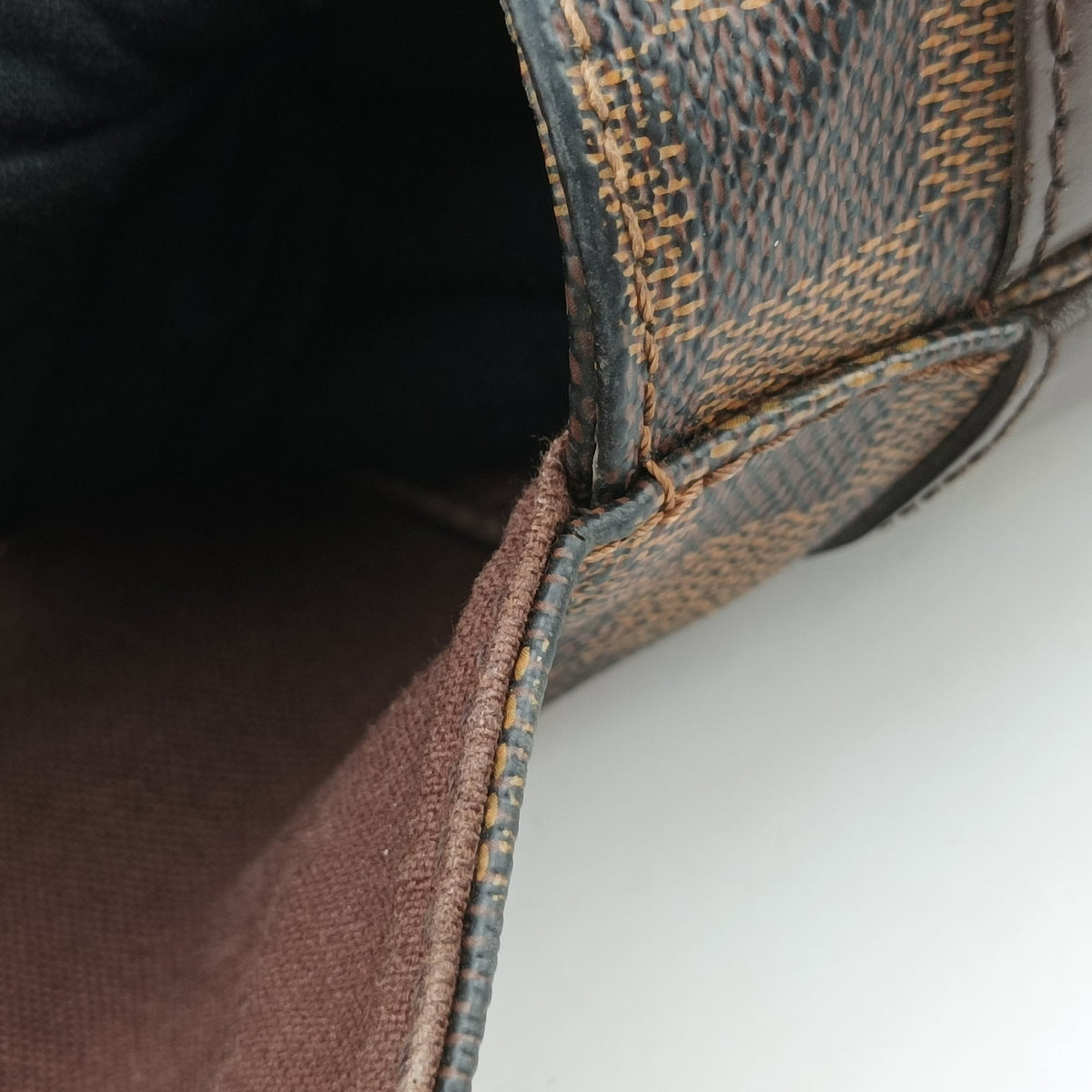 Pre-owned Louis Vuitton Bastille Messenger EBENE Damier Canvas N45258 crossbodybag | stylenewstar