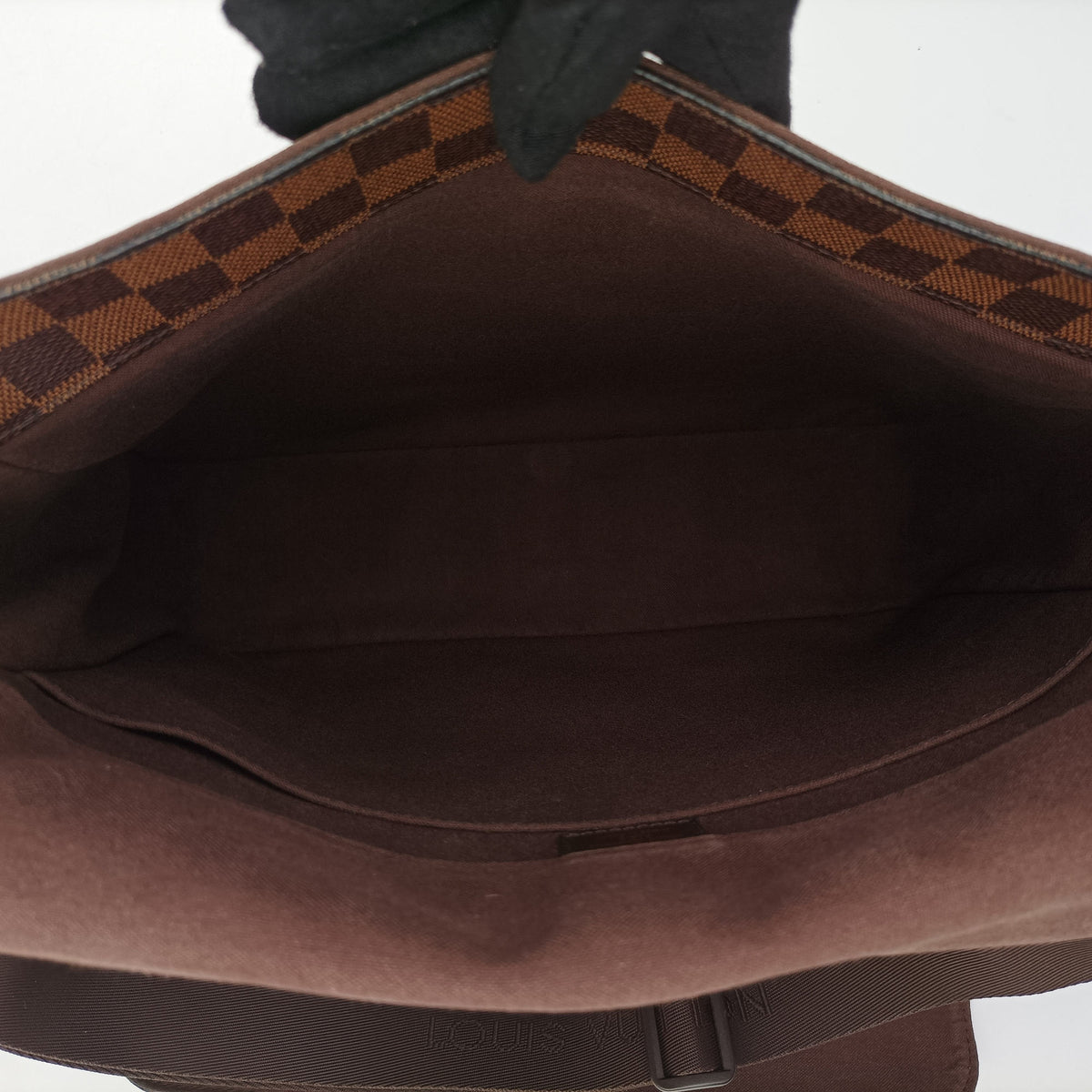 Pre-owned Louis Vuitton Bastille Messenger EBENE Damier Canvas N45258 crossbodybag | stylenewstar