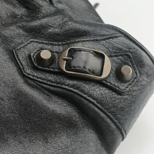 Pre-owned Balenciaga The Velo Black lambskin  handbag | stylenewstar