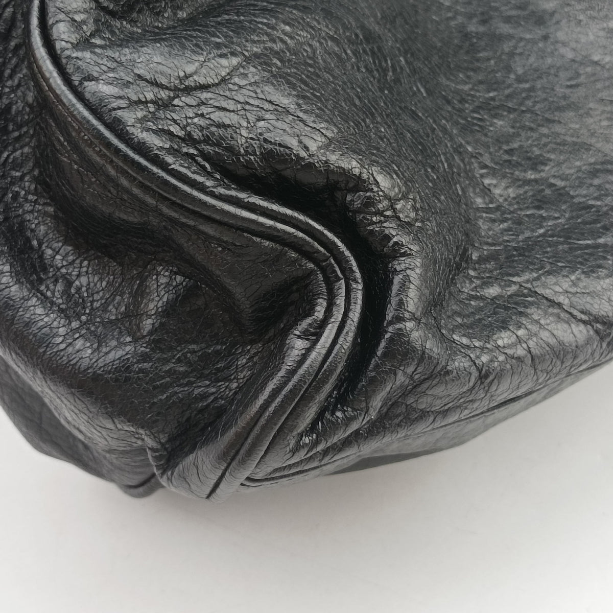 Pre-owned Balenciaga The Velo Black lambskin  handbag | stylenewstar