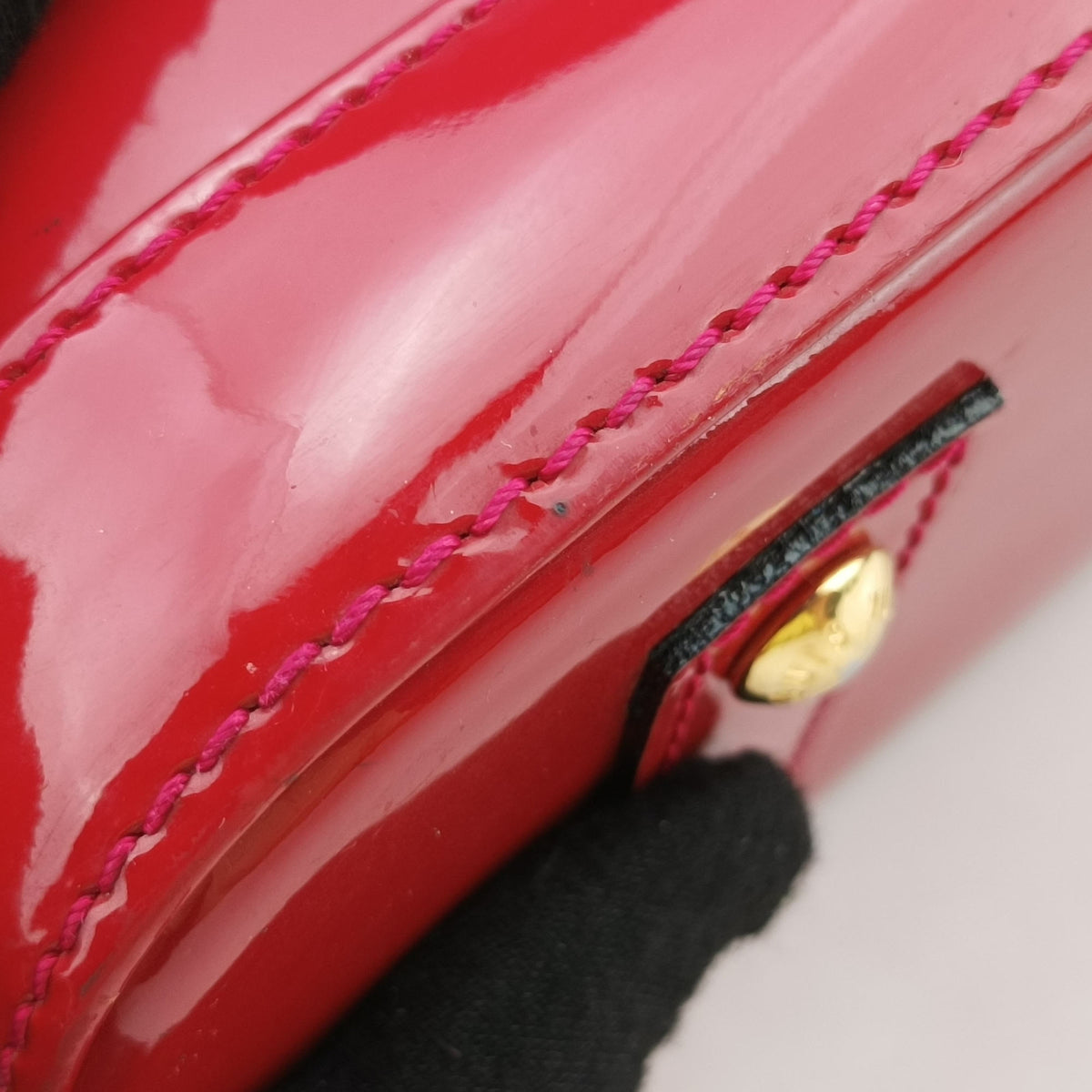 Pre-owned Louis Vuitton Alma BB pomme d'amour Vernis M90174 shoulderbag | stylenewstar