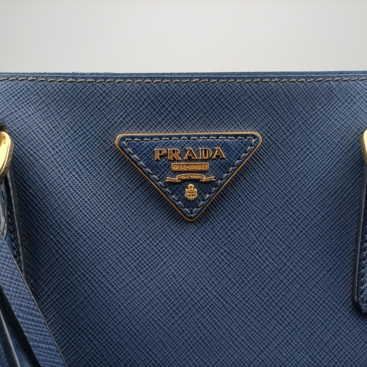 Pre-owned Prada Galleria Blue SAFFIANO Leather BN2274 shoulderbag | stylenewstar