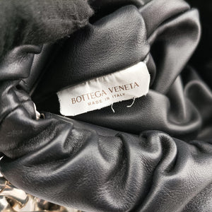 Pre-owned Bottega Veneta THE Chain Pouch Black lambskin  shoulderbag | stylenewstar