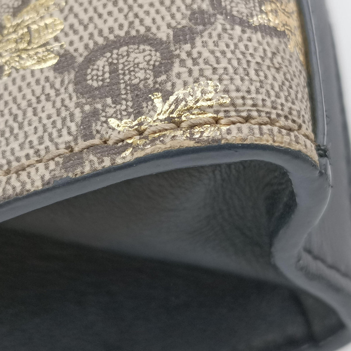 Pre-owned Gucci Padlock beige×black PVC coated canvas×Leather 409487 shoulderbag | stylenewstar