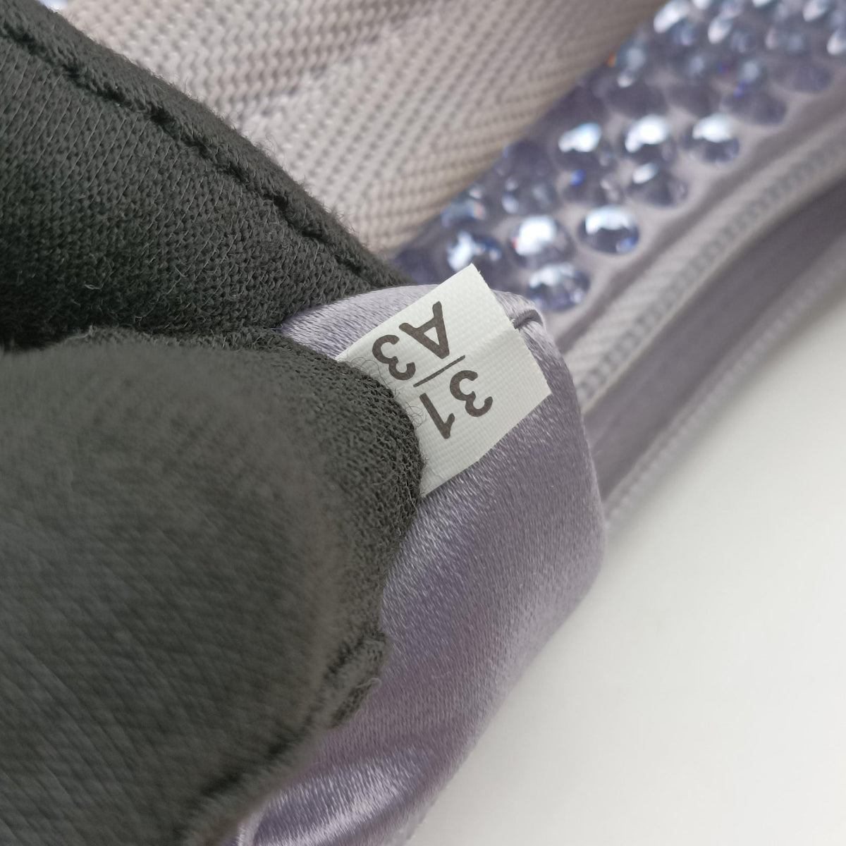 Pre-owned Prada Re-Edition 2000 Hobo Purple Satin×Rhinestones 1BC515 handbag | stylenewstar