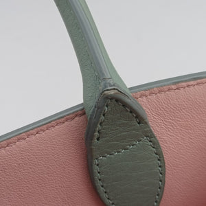 Secondhand Ferragamo Hug Blue leather 21 5975 shoulderbag | stylenewstar