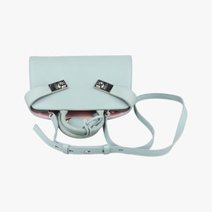 Secondhand Ferragamo Hug Blue leather 21 5975 shoulderbag | stylenewstar